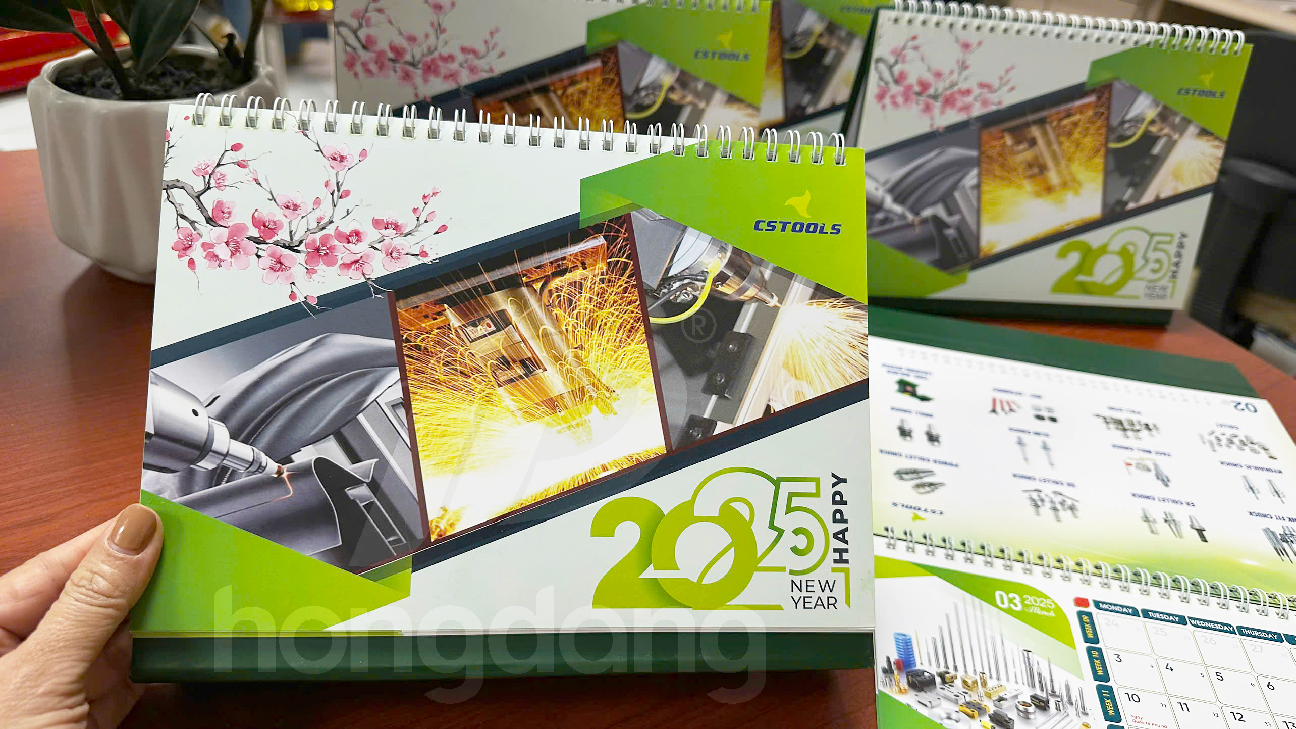 Lịch để bàn độc quyền - Công ty TNHH một thành viên Chang Sung
