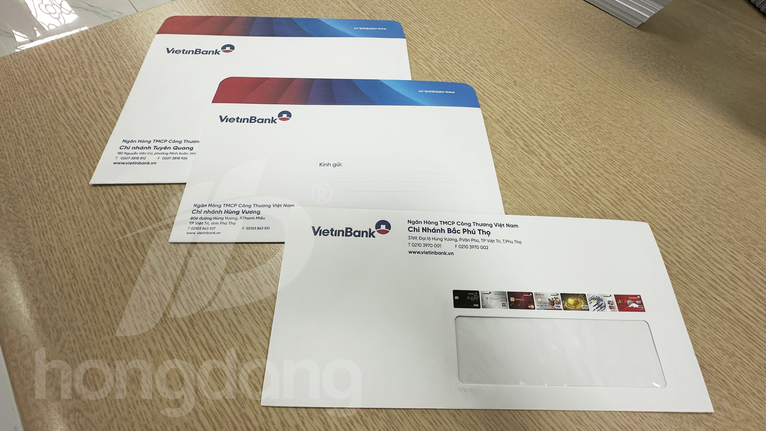 in-phong-bi-cong-ty-136-