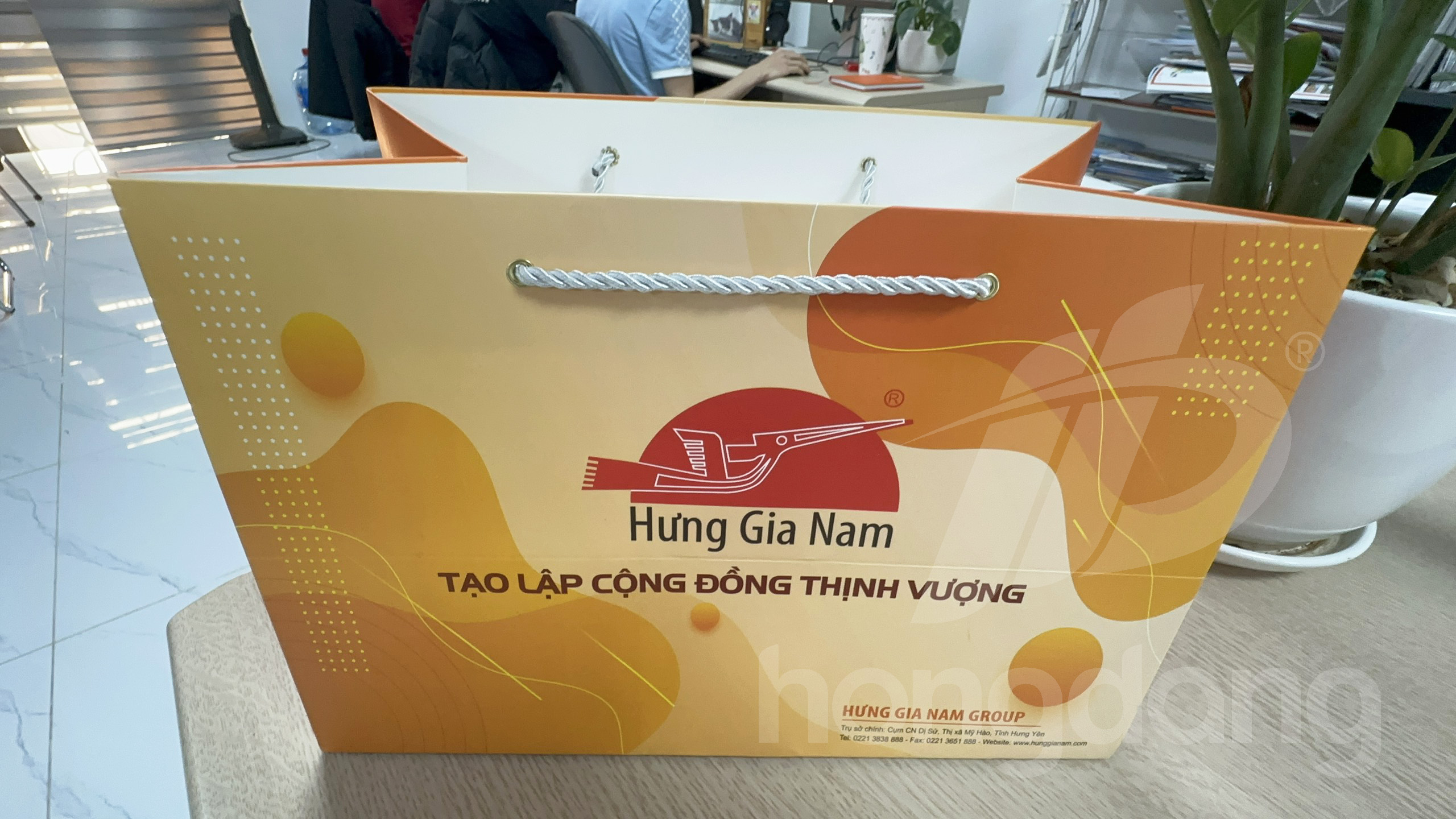 in-tui-giay-theo-yeu-cau-46-