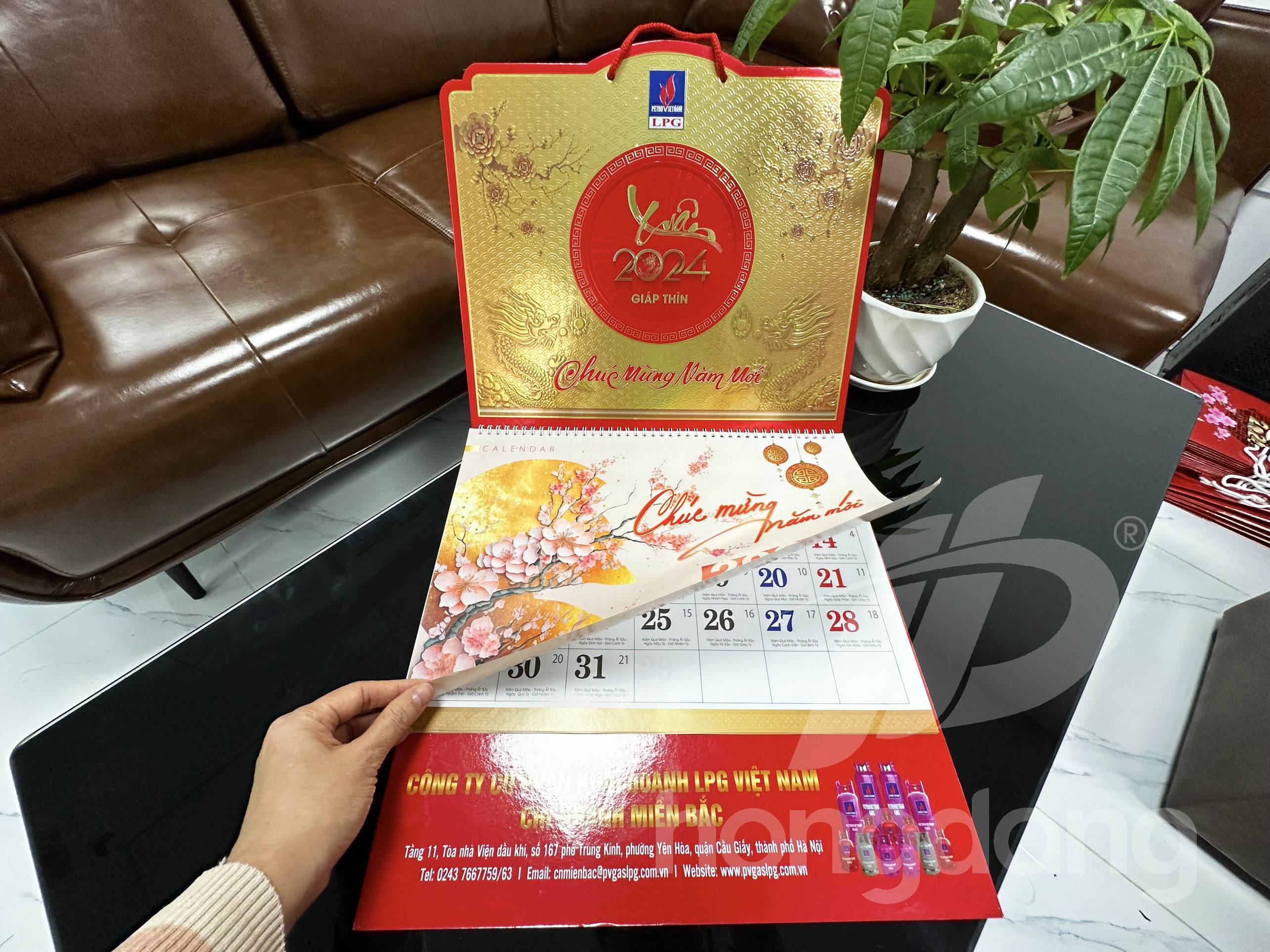 lich-bloc-doc-quyen-theo-yeu-cau-cong-ty-lpg-9-
