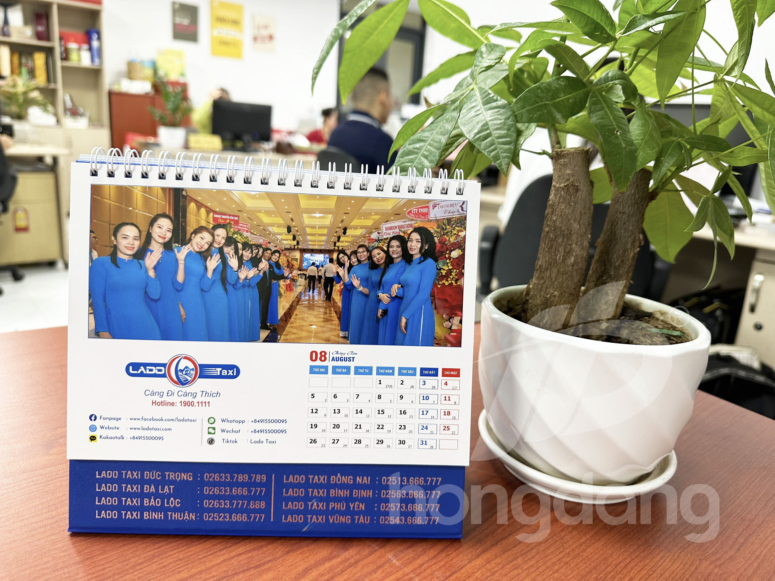 lich-de-ban-doc-quyen-lado-taxi-13-