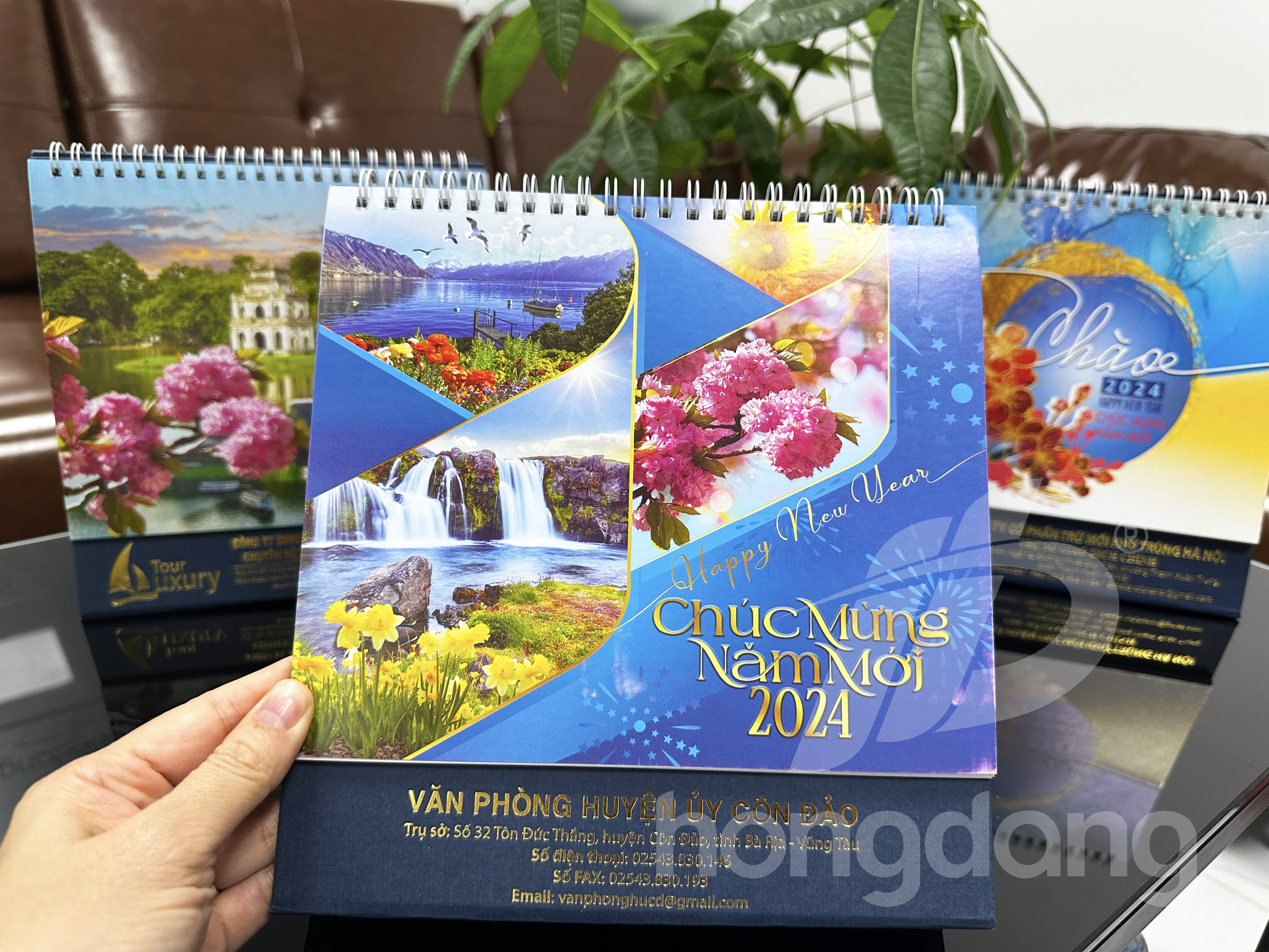Lịch để bàn phôi sẵn - Văn phòng huyện uỷ Côn Đảo