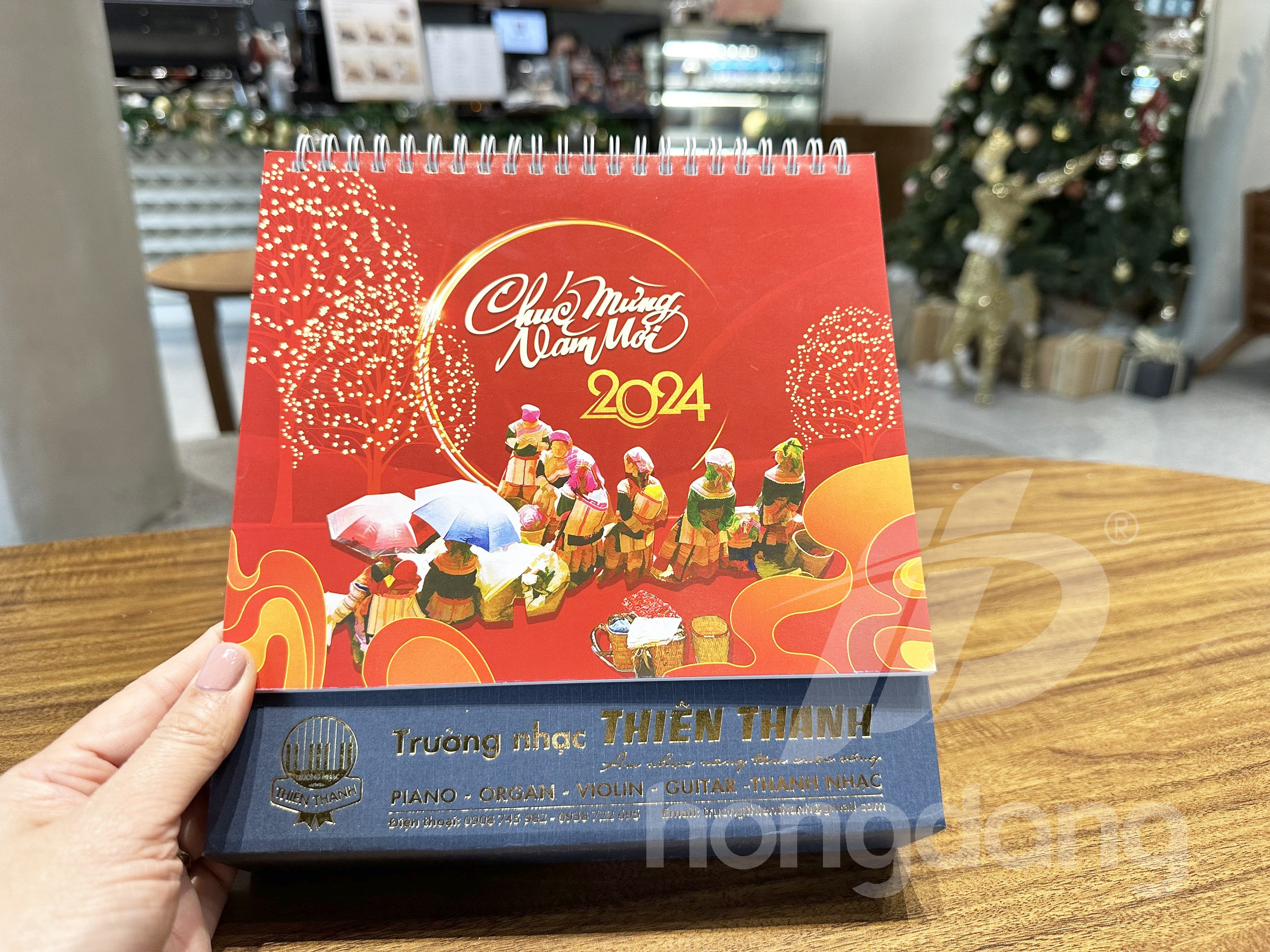 lich-de-ban-phoi-san-50-