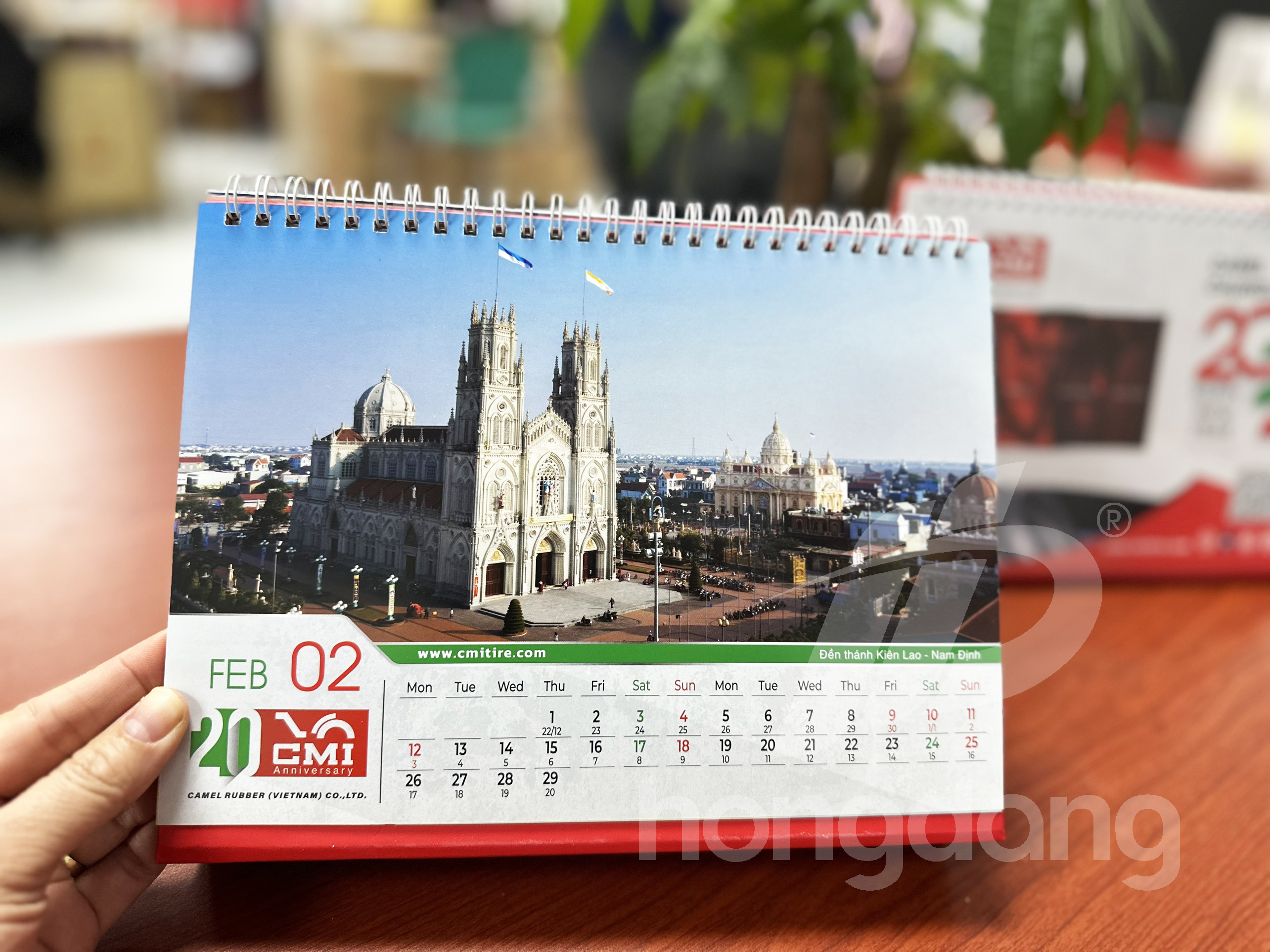 lich-tet-de-ban-camel-9-