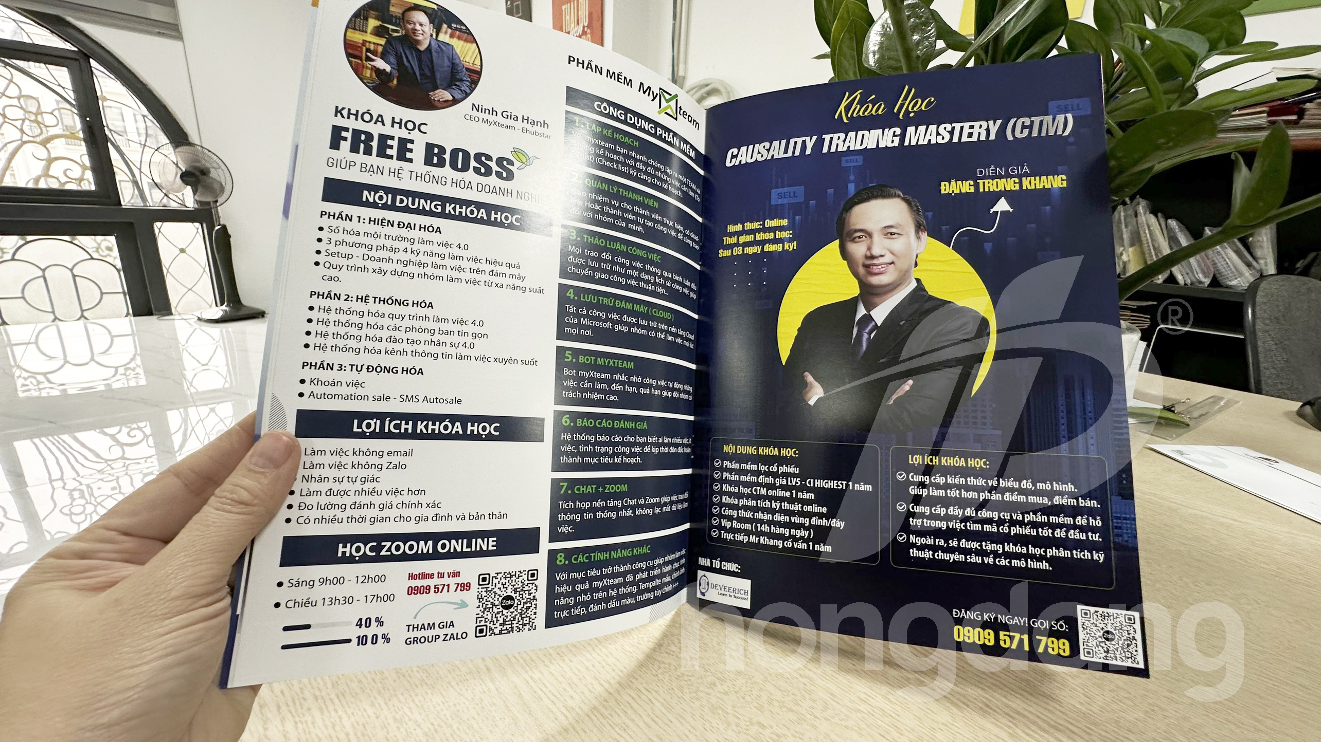 mau-catalogue-dao-tao-hoi-thao-khoa-hoc-5-