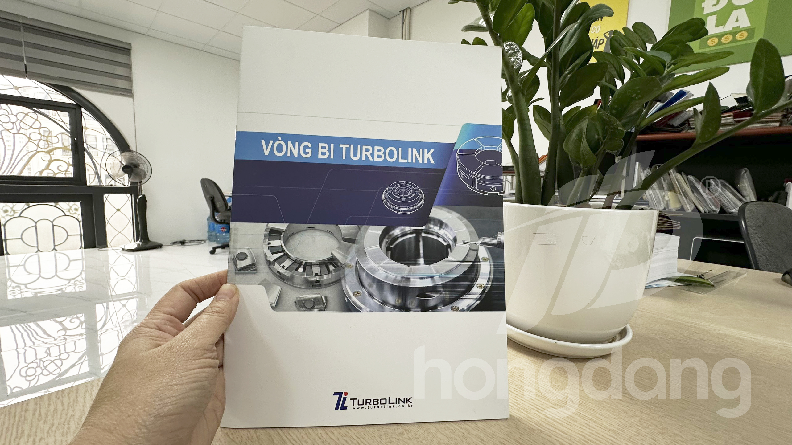 mau-catalogue-phu-tung-co-khi-7-