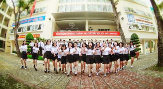 Muôn kiểu in kỷ yếu lớp đẹp và sinh động