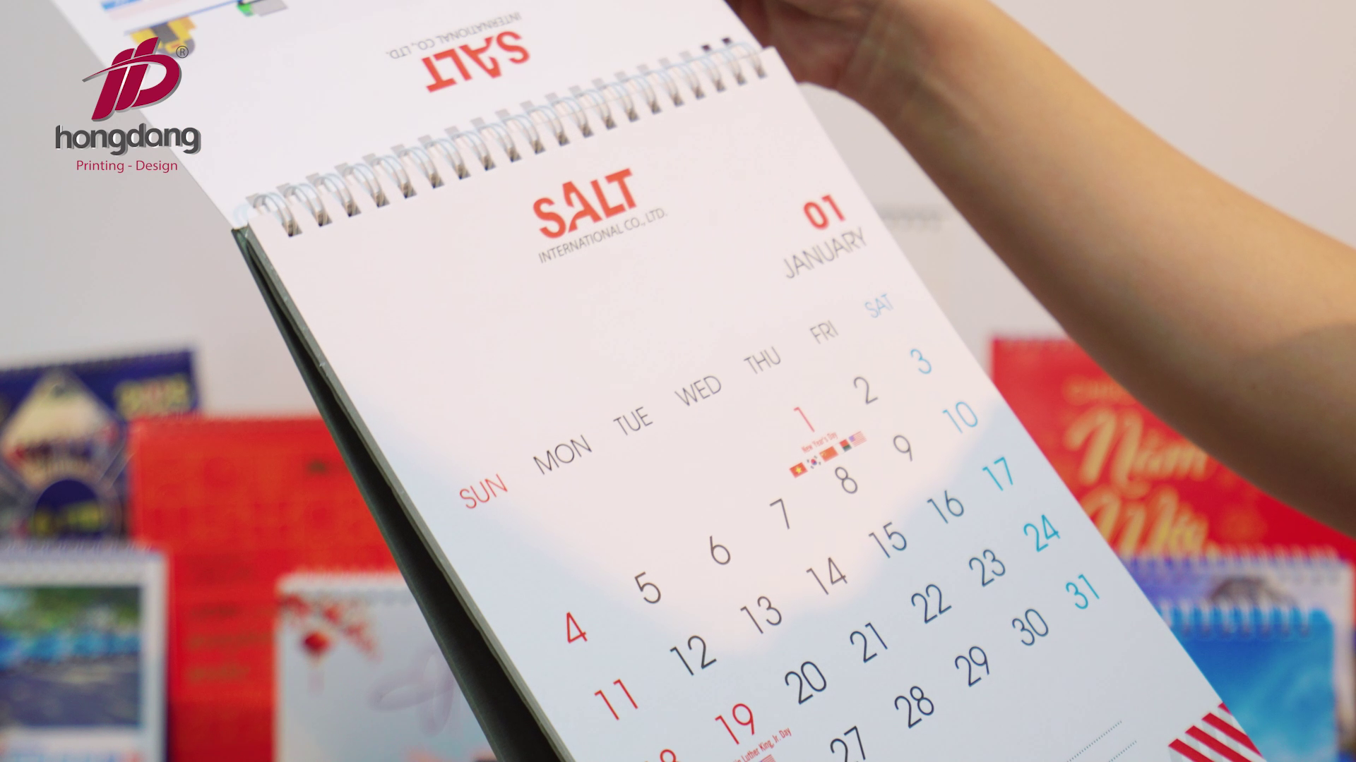 LỊCH PHÔI SẴN & LỊCH ĐỘC QUYỀN - ĐÂU LÀ GIẢI PHÁP TỐI ƯU CHO DOANH NGHIỆP