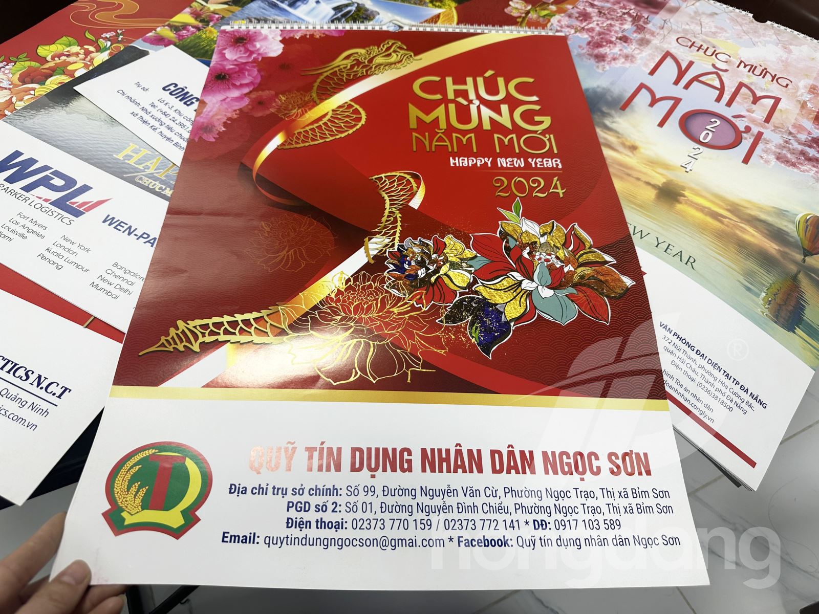 Mẫu in lịch treo tường đẹp 2025